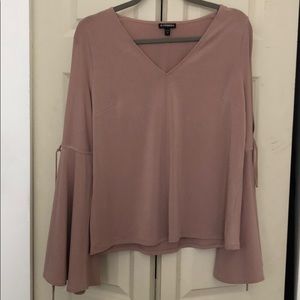 Split sleeve bell sleeve blouse